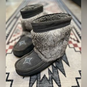Urban Trail Mukluk Rabbit Fur Boots